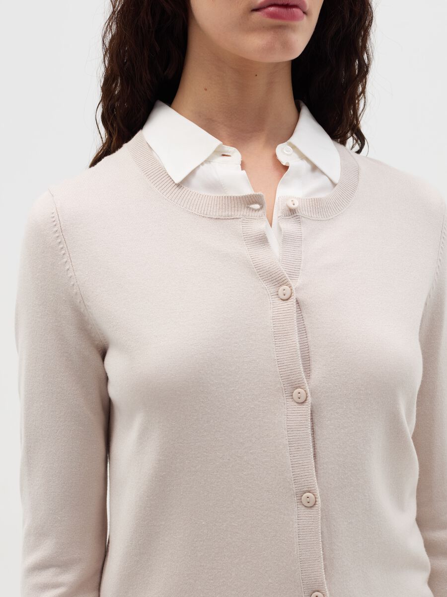 Solid colour cardigan with round neck_2