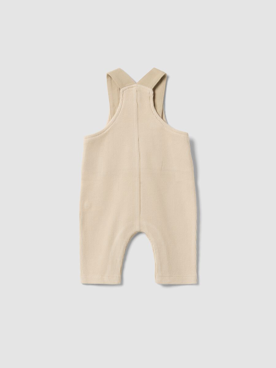 Salopette in puro cotone beige da neonato regular fit con ricamo_1