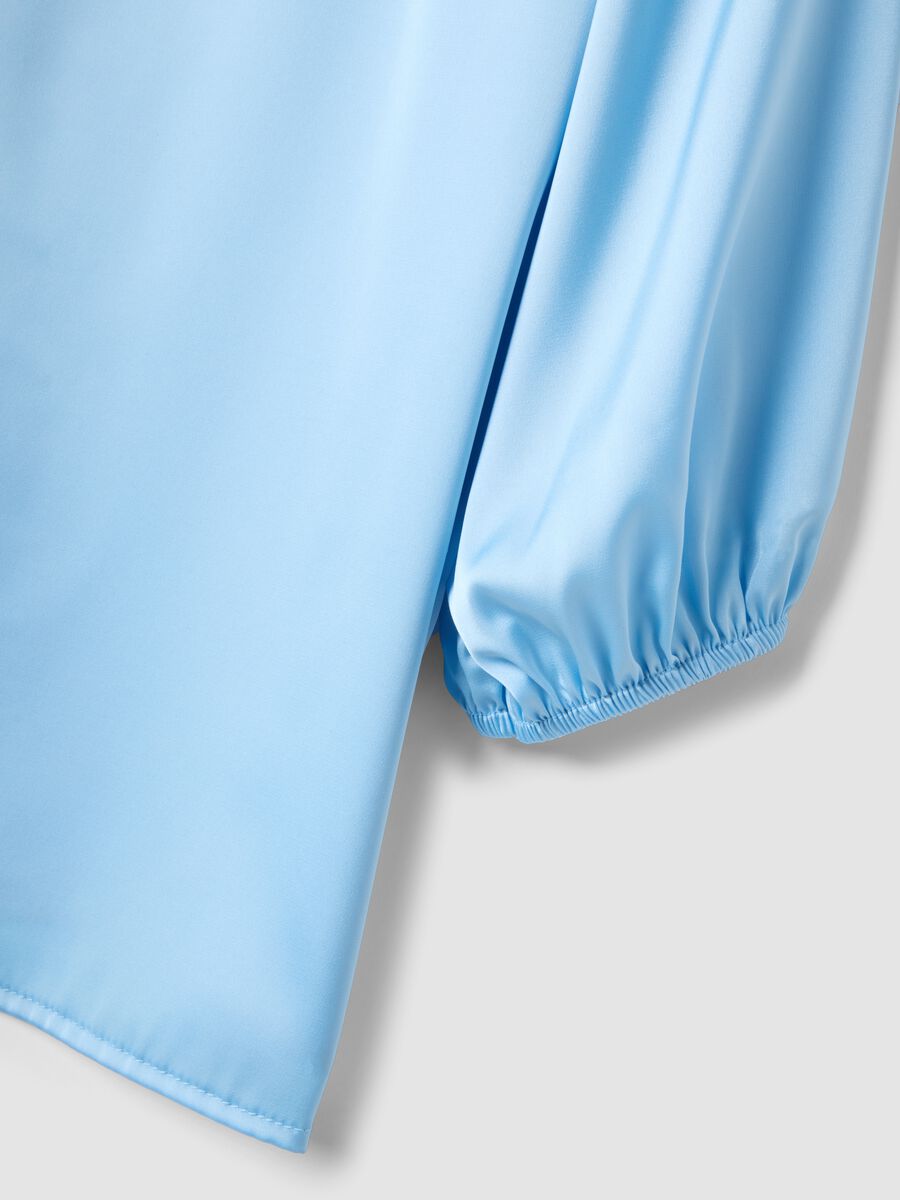 Maglia a maniche lunghe azzurra regular fit con chiusura a goccia_5