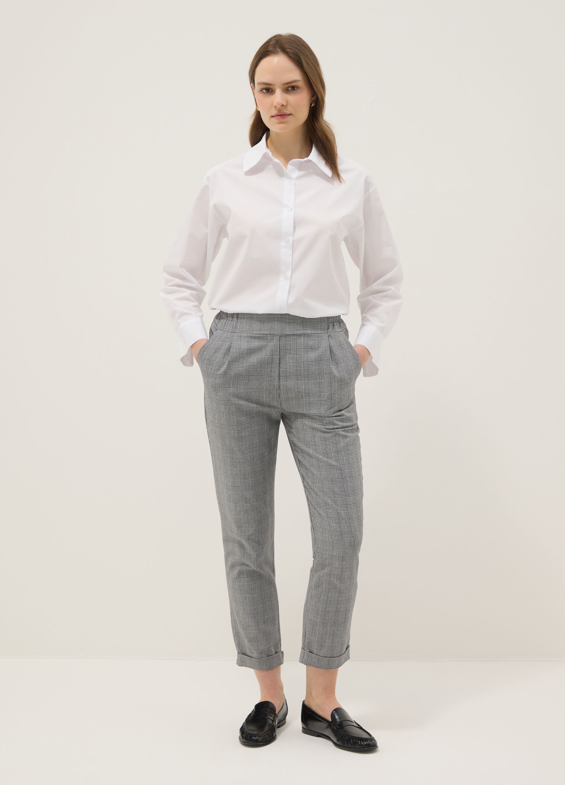 Pantaloni grigi a quadri in misto cotone elasticizzato regular fit