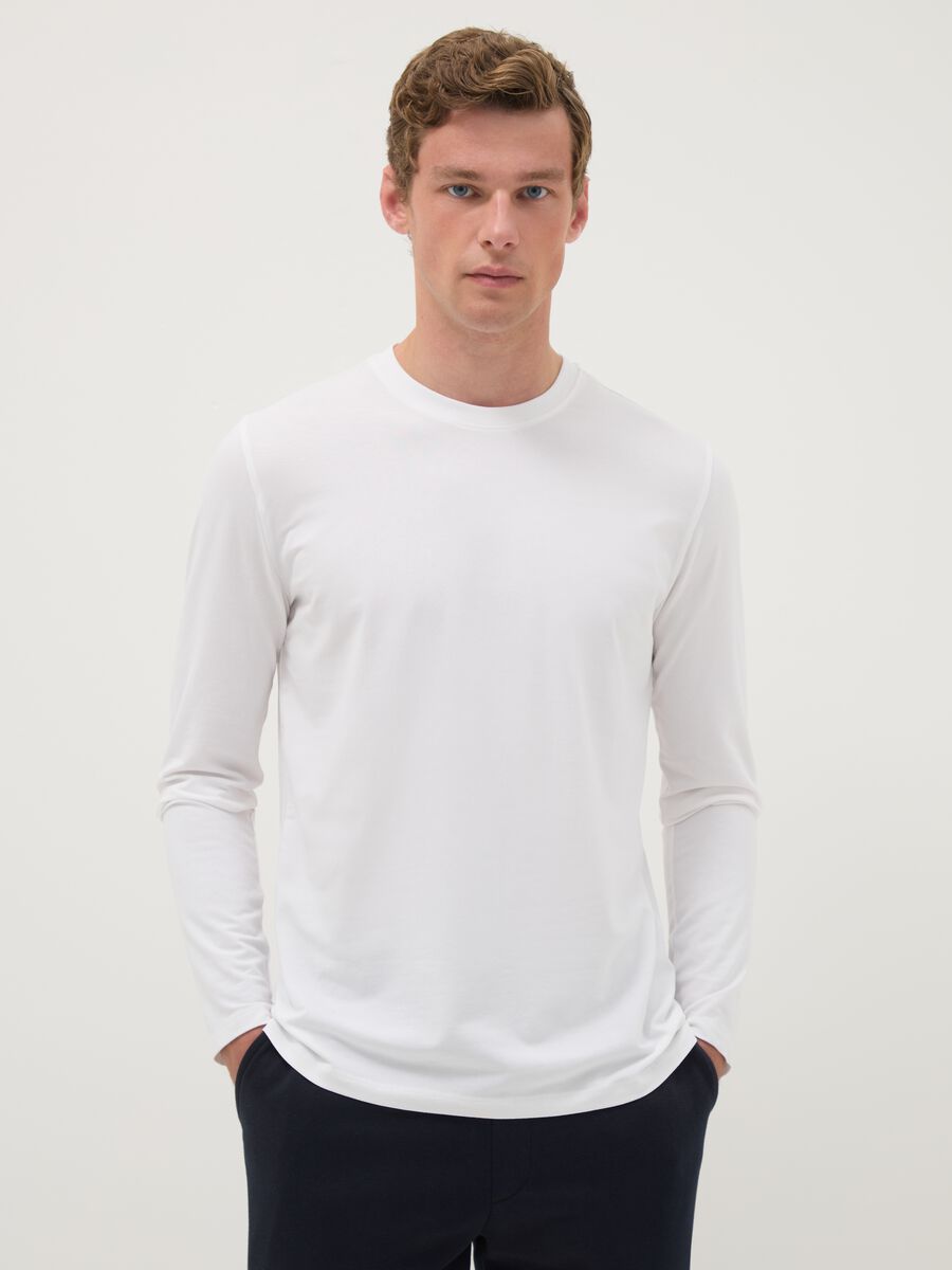 White long-sleeve t-shirt in stretchy cotton regular fit_0