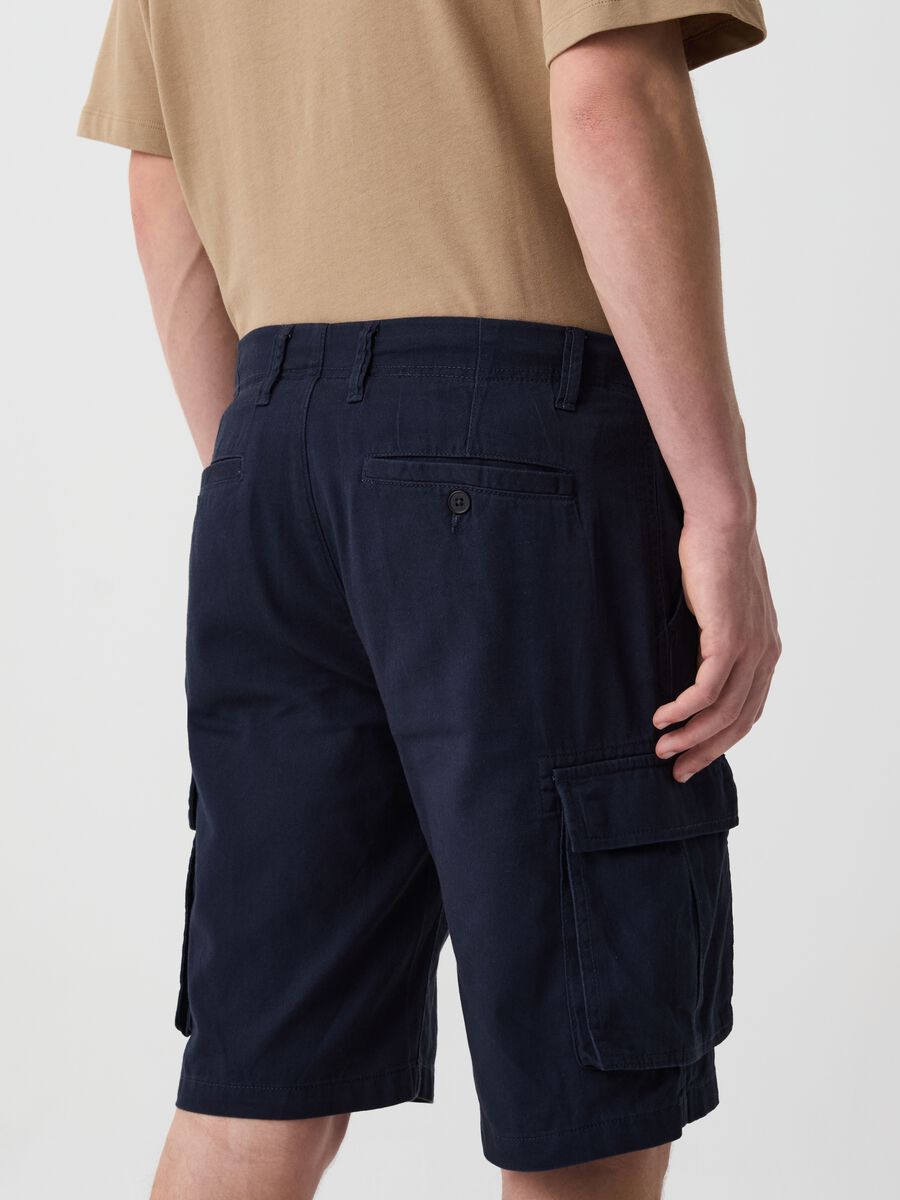 Cotton cargo Bermuda shorts_2