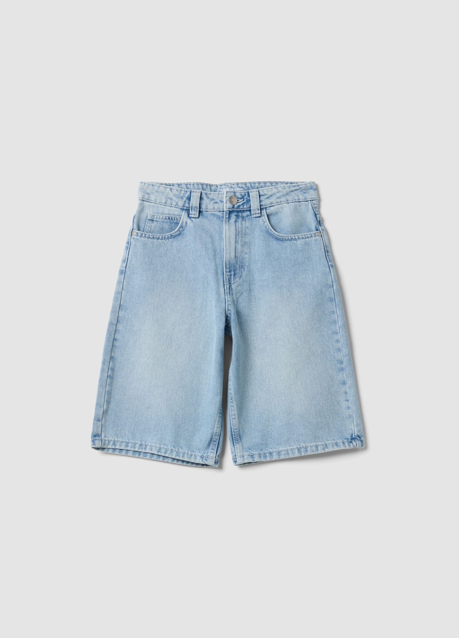 Light blue denim shorts in cotton-viscose blend
