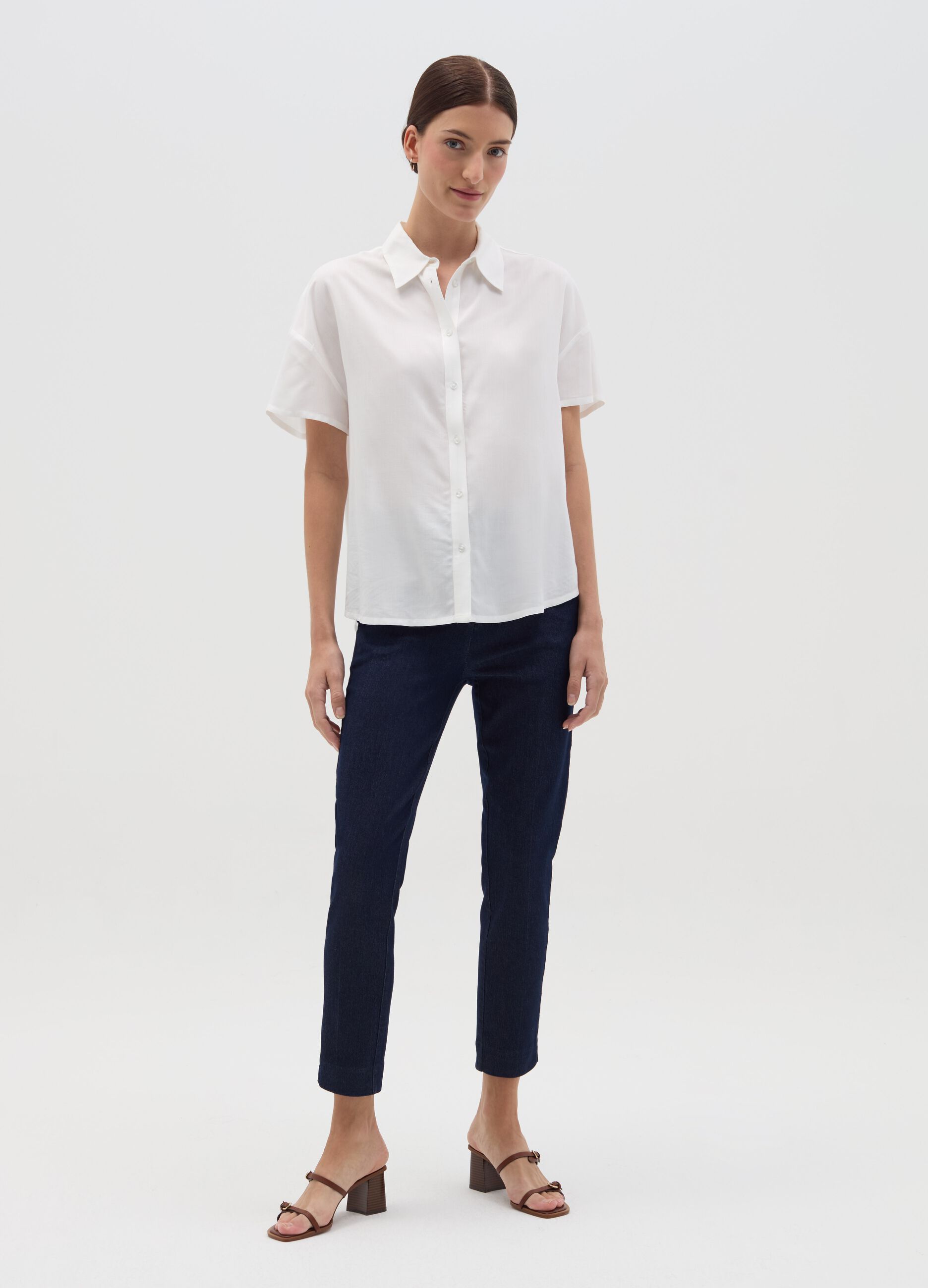 Cropped jeggings with splits