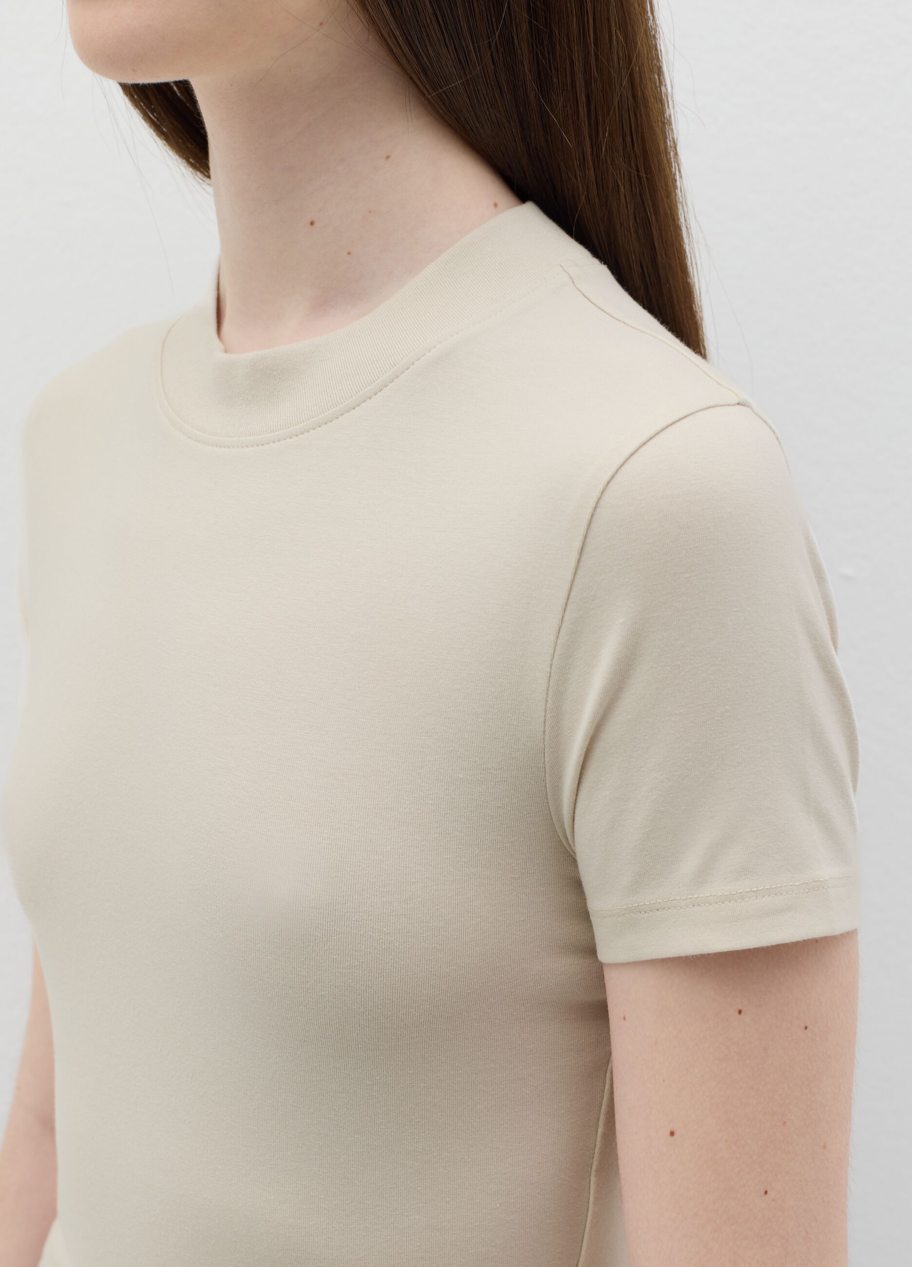 Stretch cotton T-shirt with mock neck