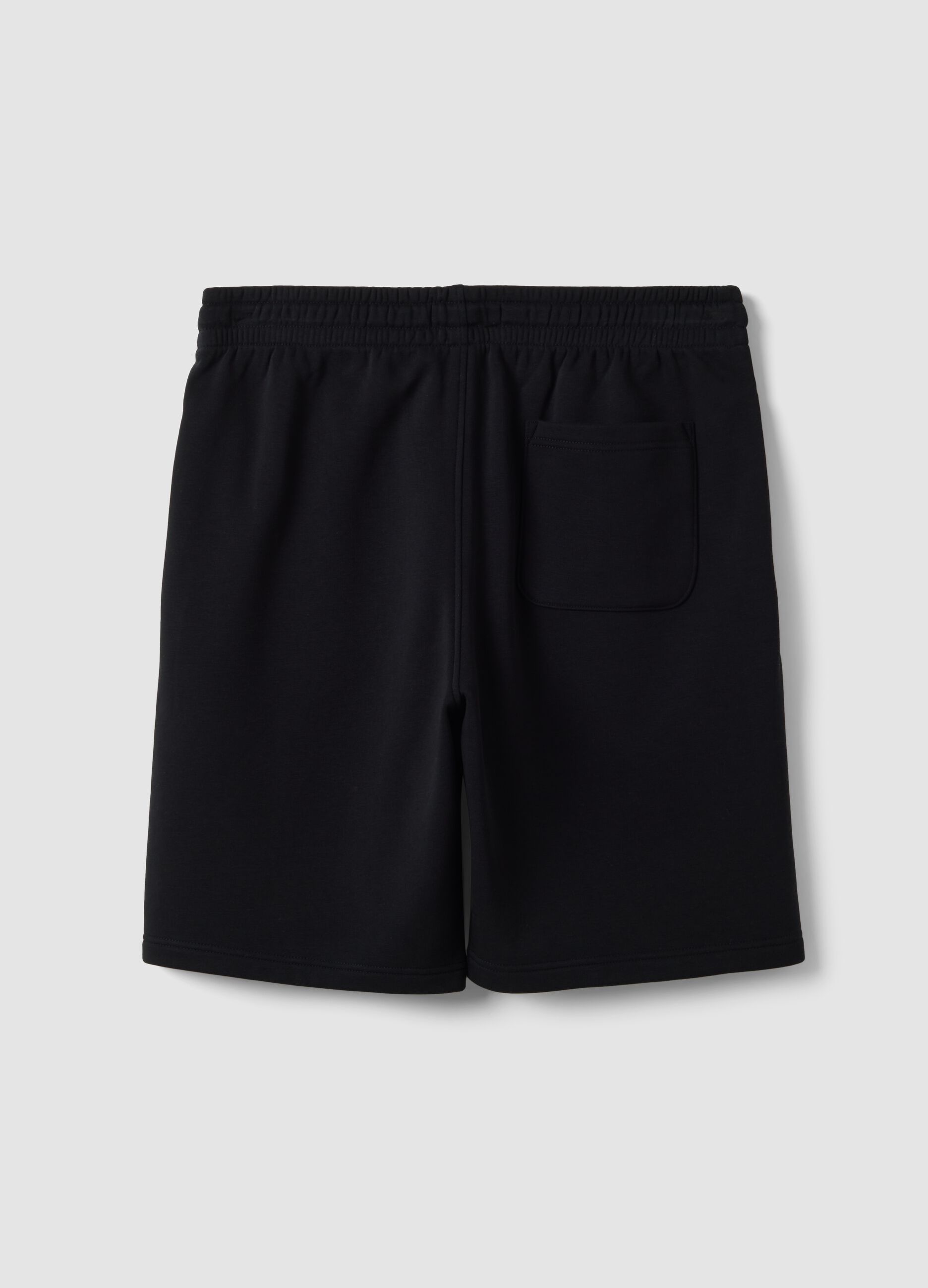 Black cotton-blend shorts with elasticated waist, regular fit