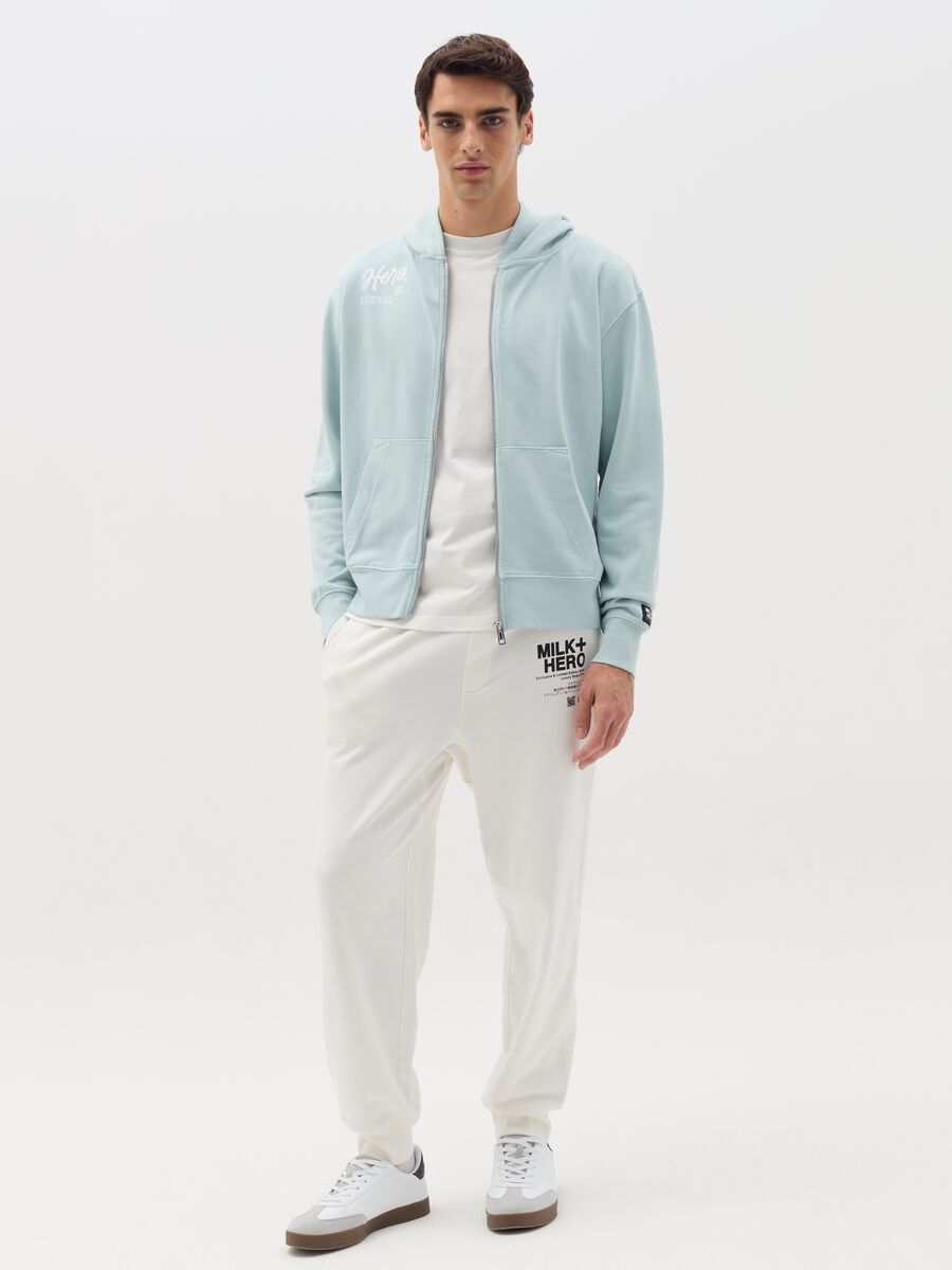 Full-zip sweatshirt with hood and print_1