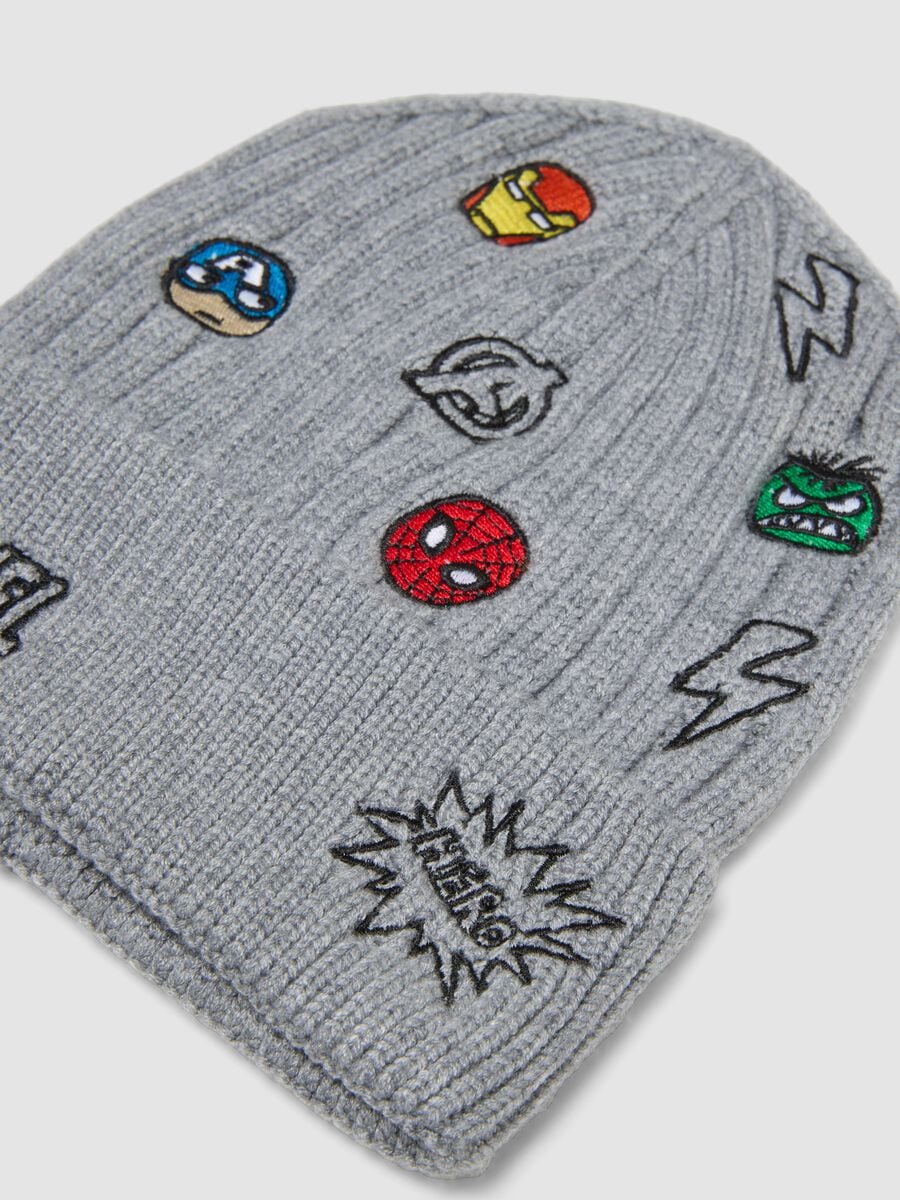 Grey Avengers print hat for boys_2