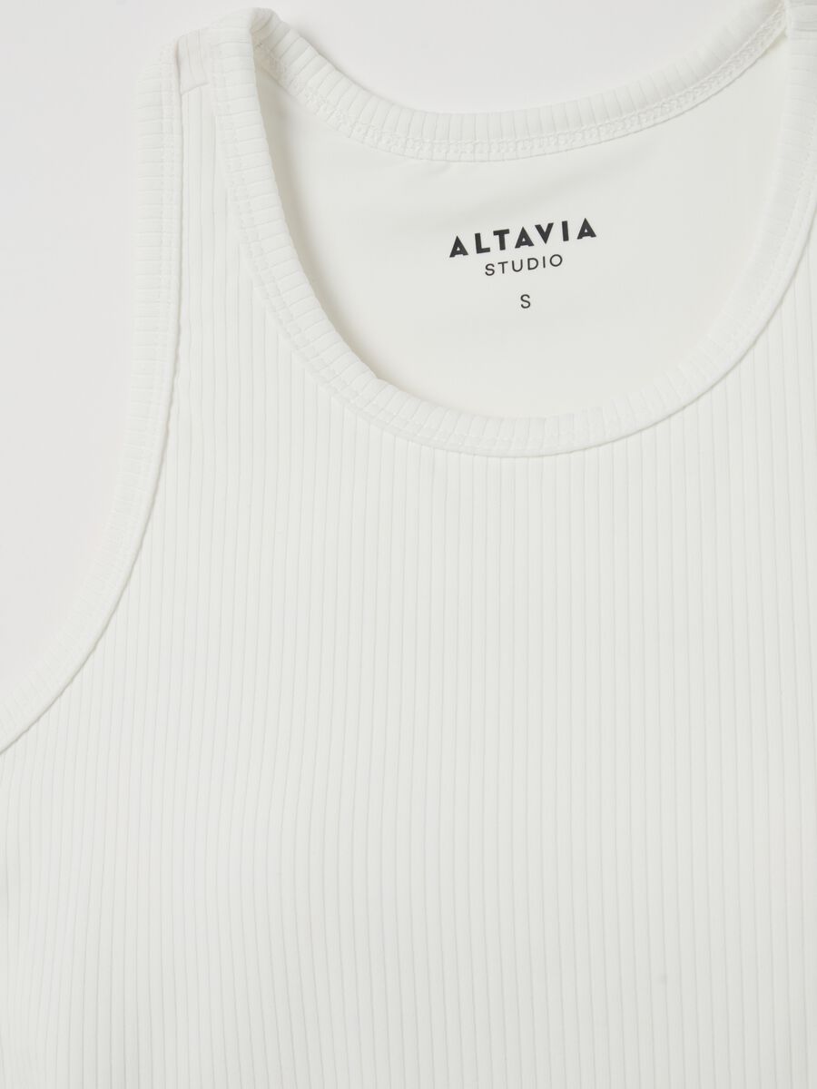 ALTAVIA STUDIO crop tank top in ribbed technical fabric_5