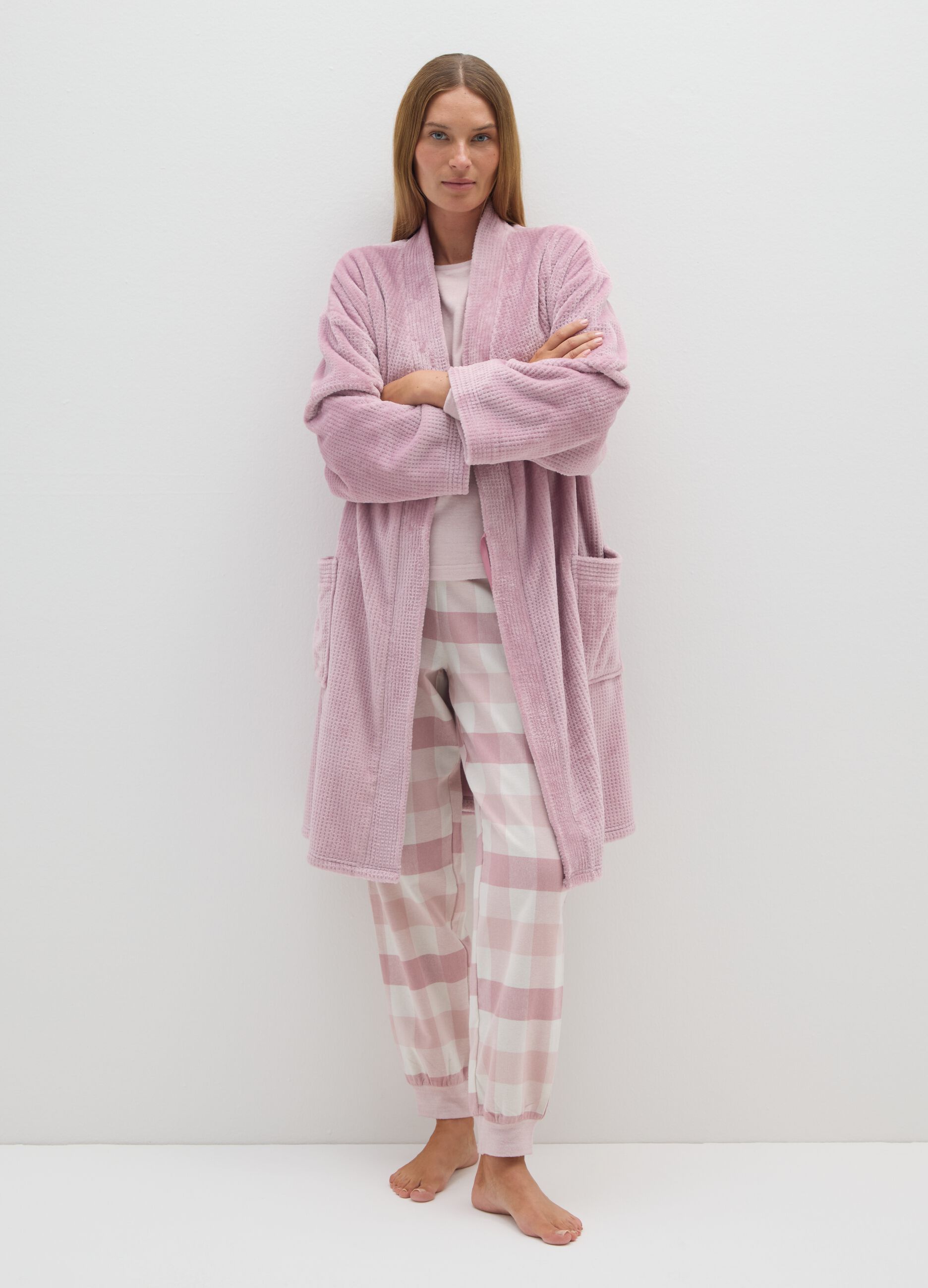 Pink robe with pockets and waist belt