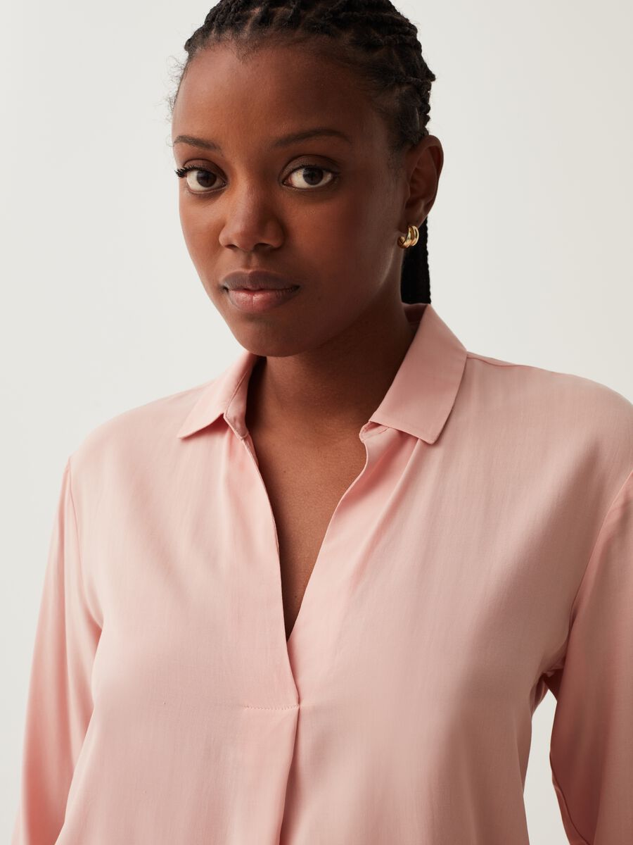 Blusa in viscosa con pince_1