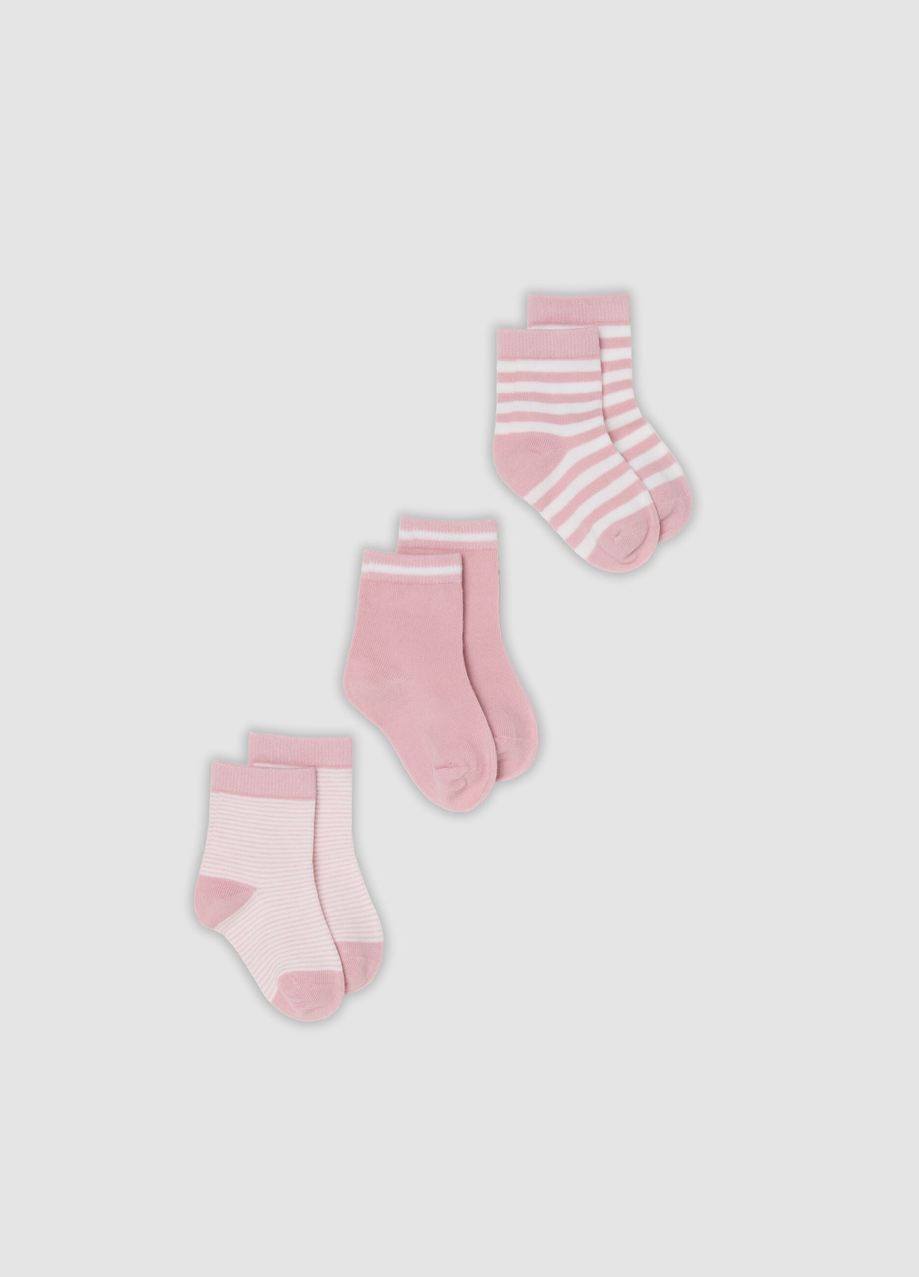 Tripack di calze rosa in cotone organico elasticizzato a righe