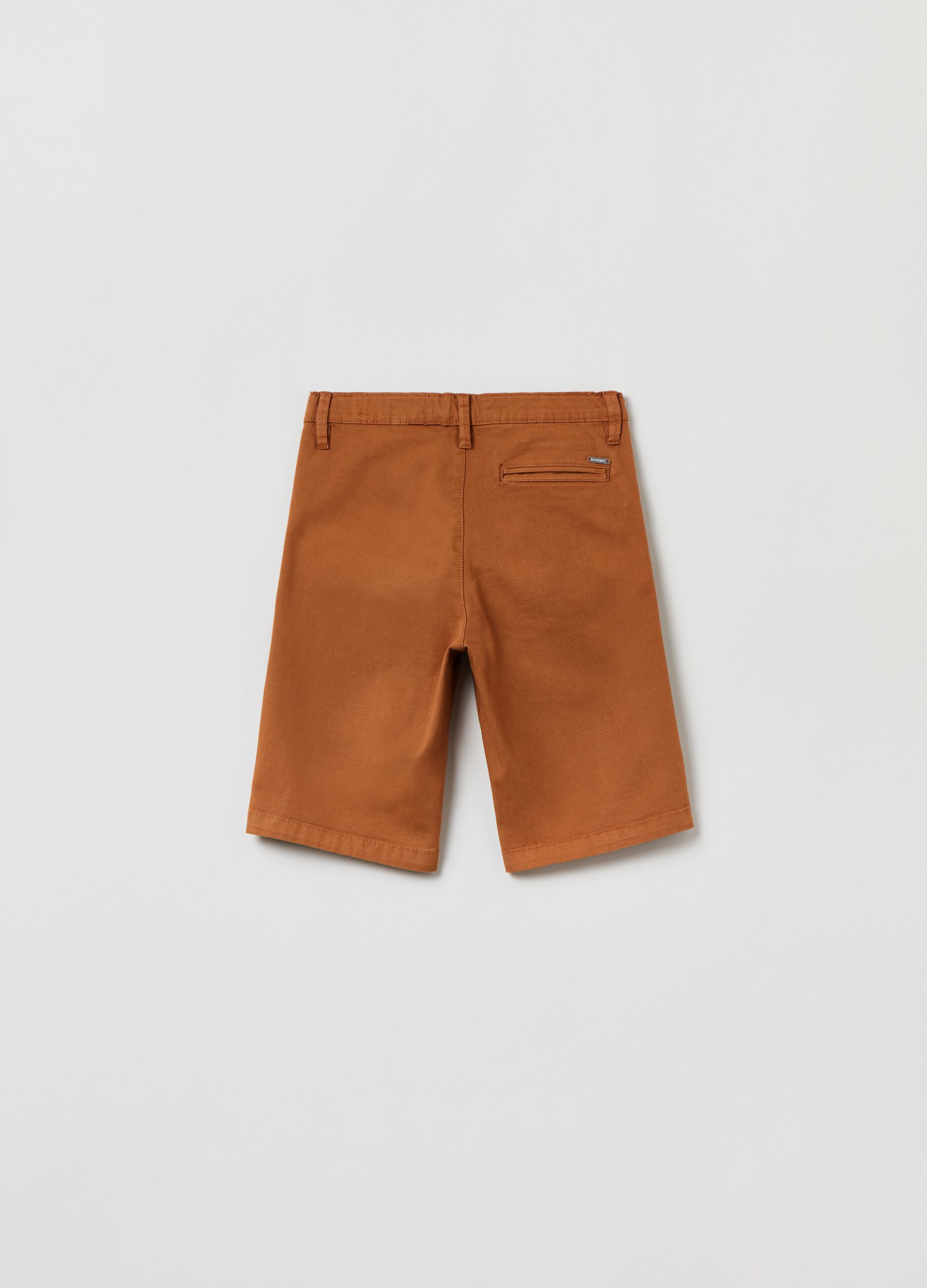 Bermuda chino in dobby con tasche_1