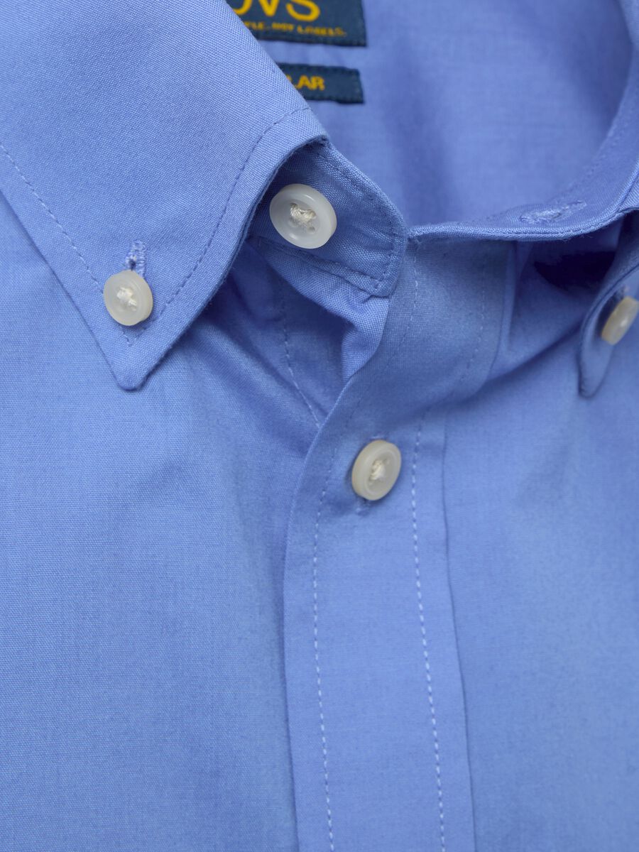 Regular-fit easy-iron shirt with button-down collar_5