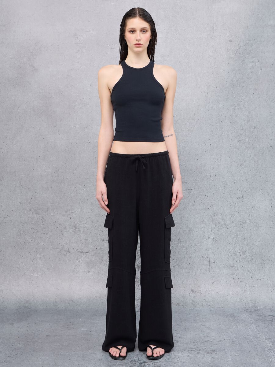 Crew Neck Black Tank Top_2