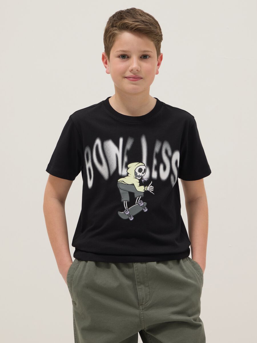 Boys' black pure cotton T-shirt regular fit with print_0