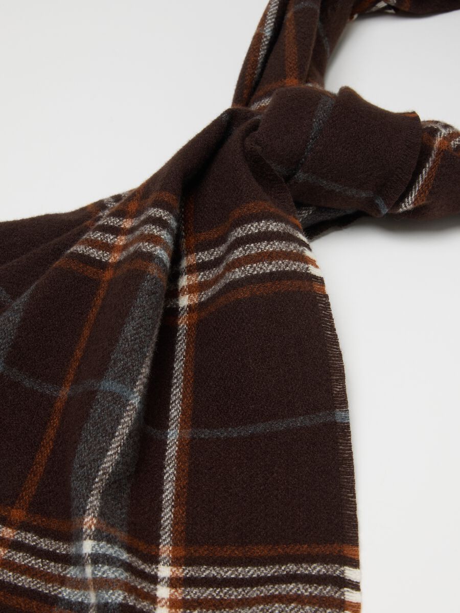 Sciarpa marrone a quadri_1