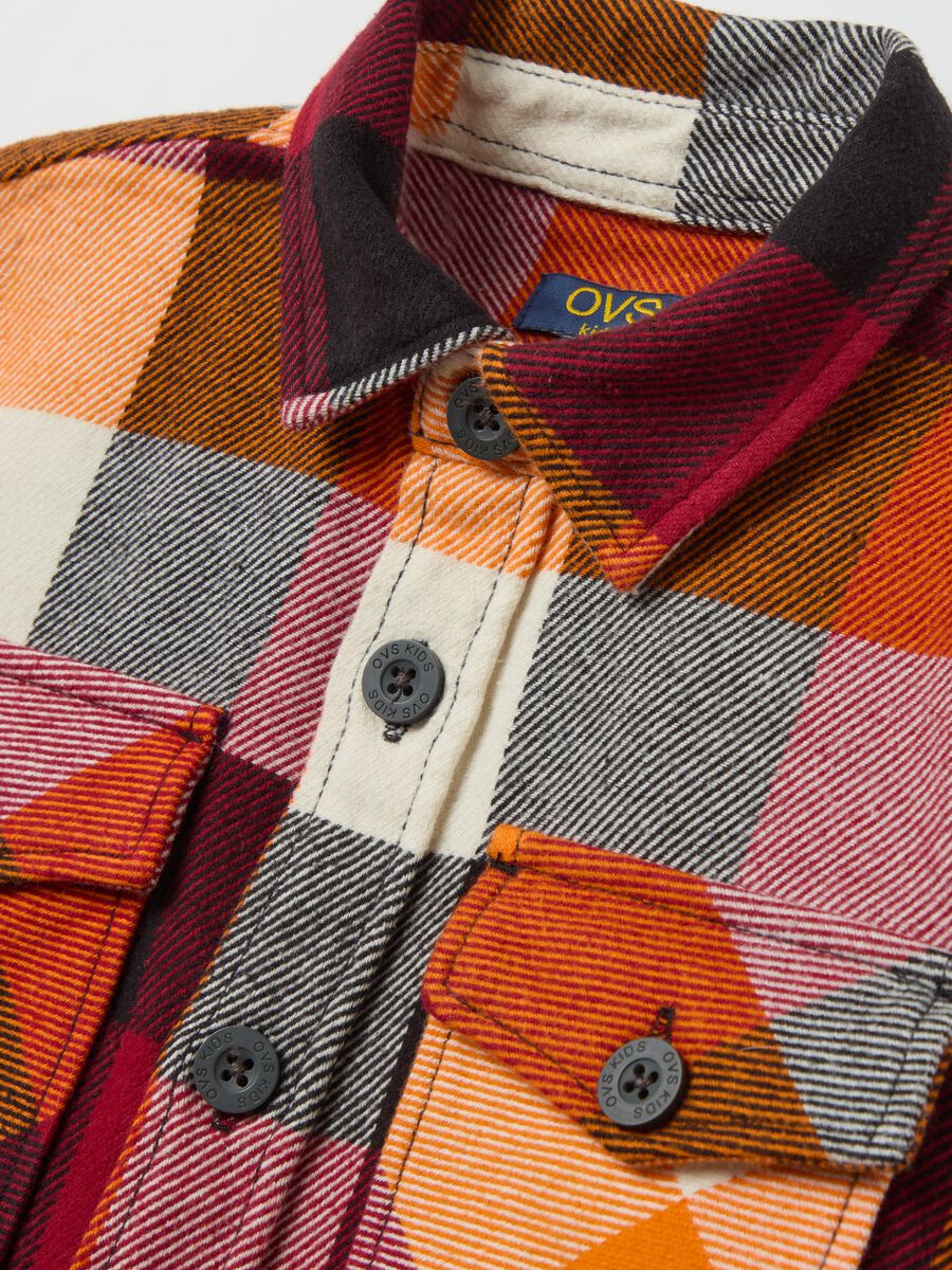 Shacket in flannel with check pattern_2