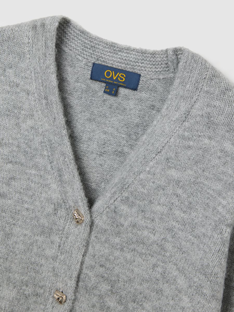 Grey regular fit V-neck cardigan_5