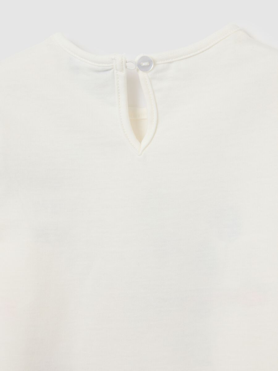 Girls' white regular fit cotton T-shirt_3