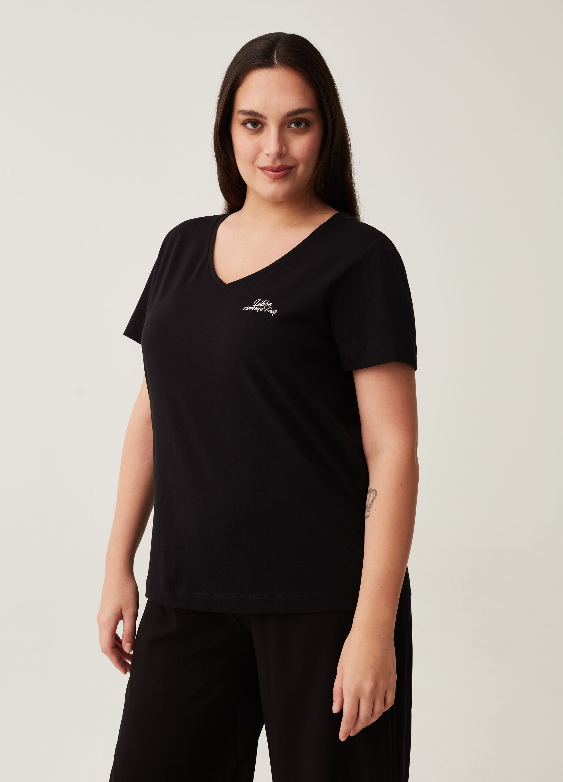 T-shirt in cotone con ricamo lettering Curvy_0