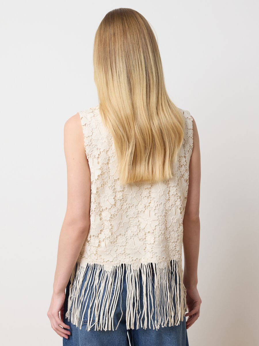 Lace Vest with Fringes_3