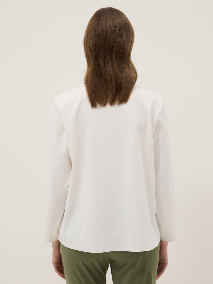 Blusa bianca a maniche lunghe in cotone elasticizzato regular fit_2