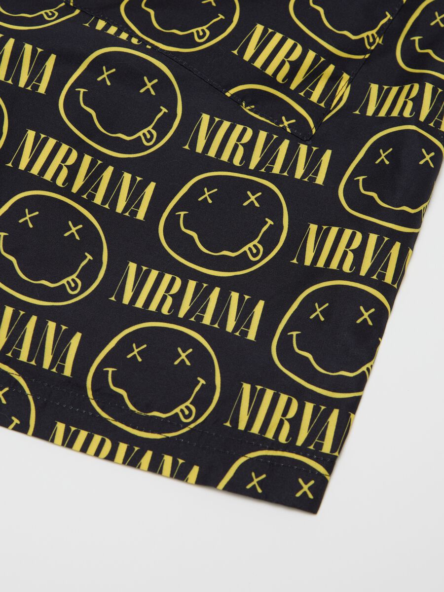 Black swimming trunks with Nirvana logo_5
