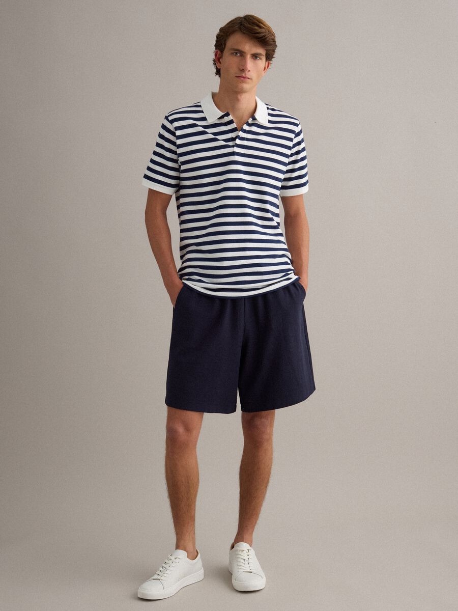 Shorts jogger blu in misto cotone con coulisse relaxed fit_0