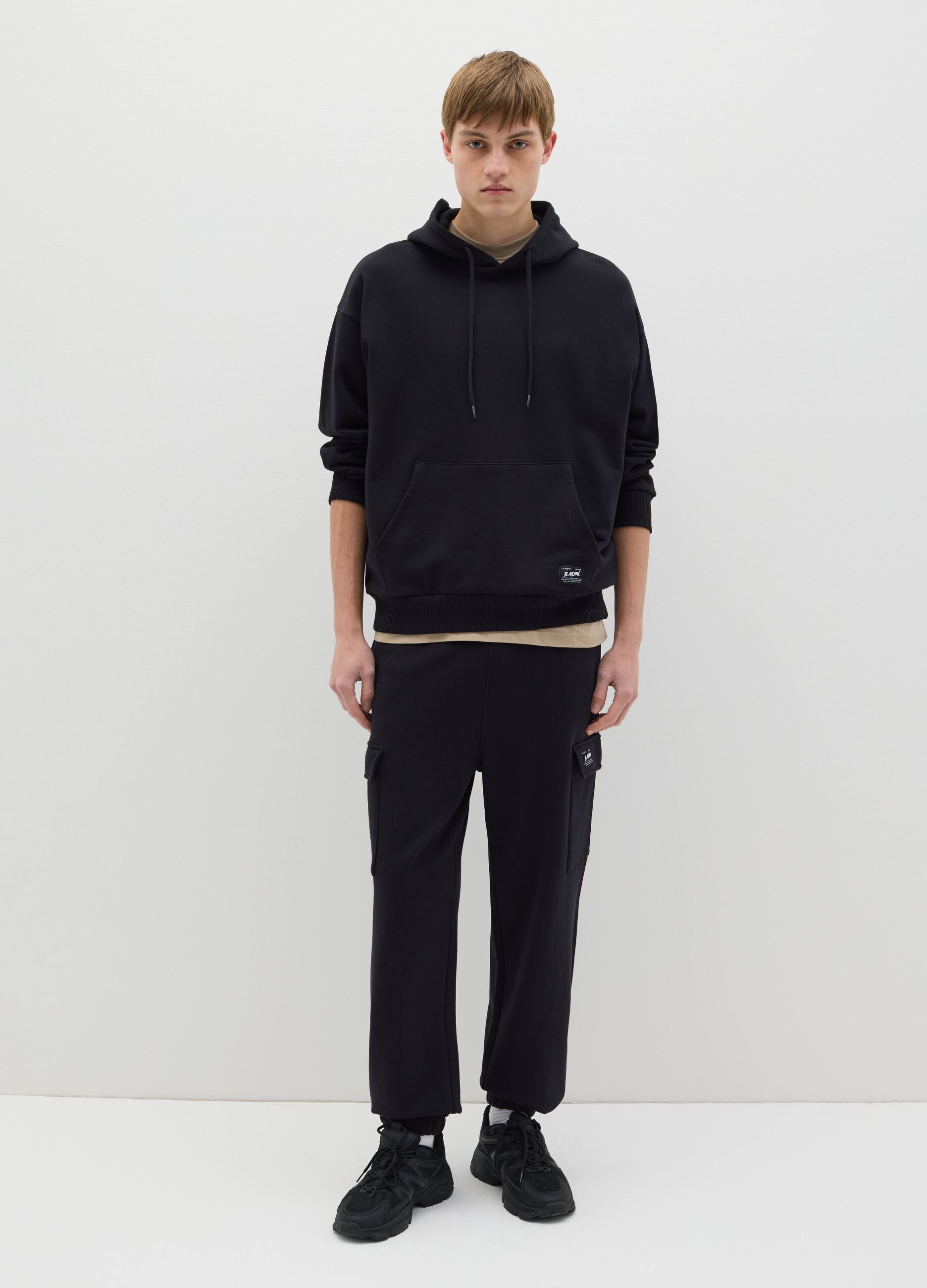 Over-fit sweatshirt in cotton with hood