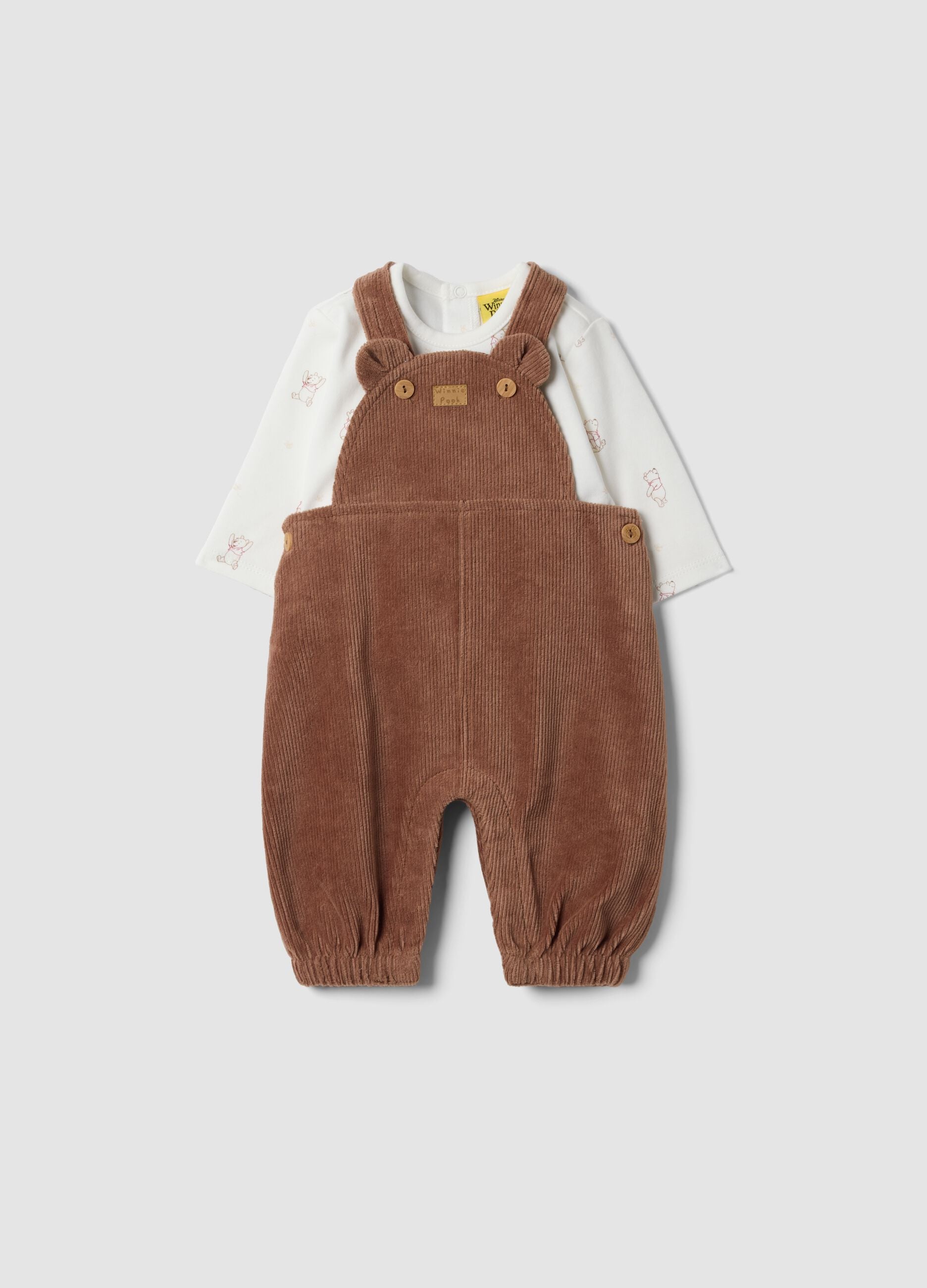 Completo marrone in misto cotone organico con salopette Winnie the Pooh