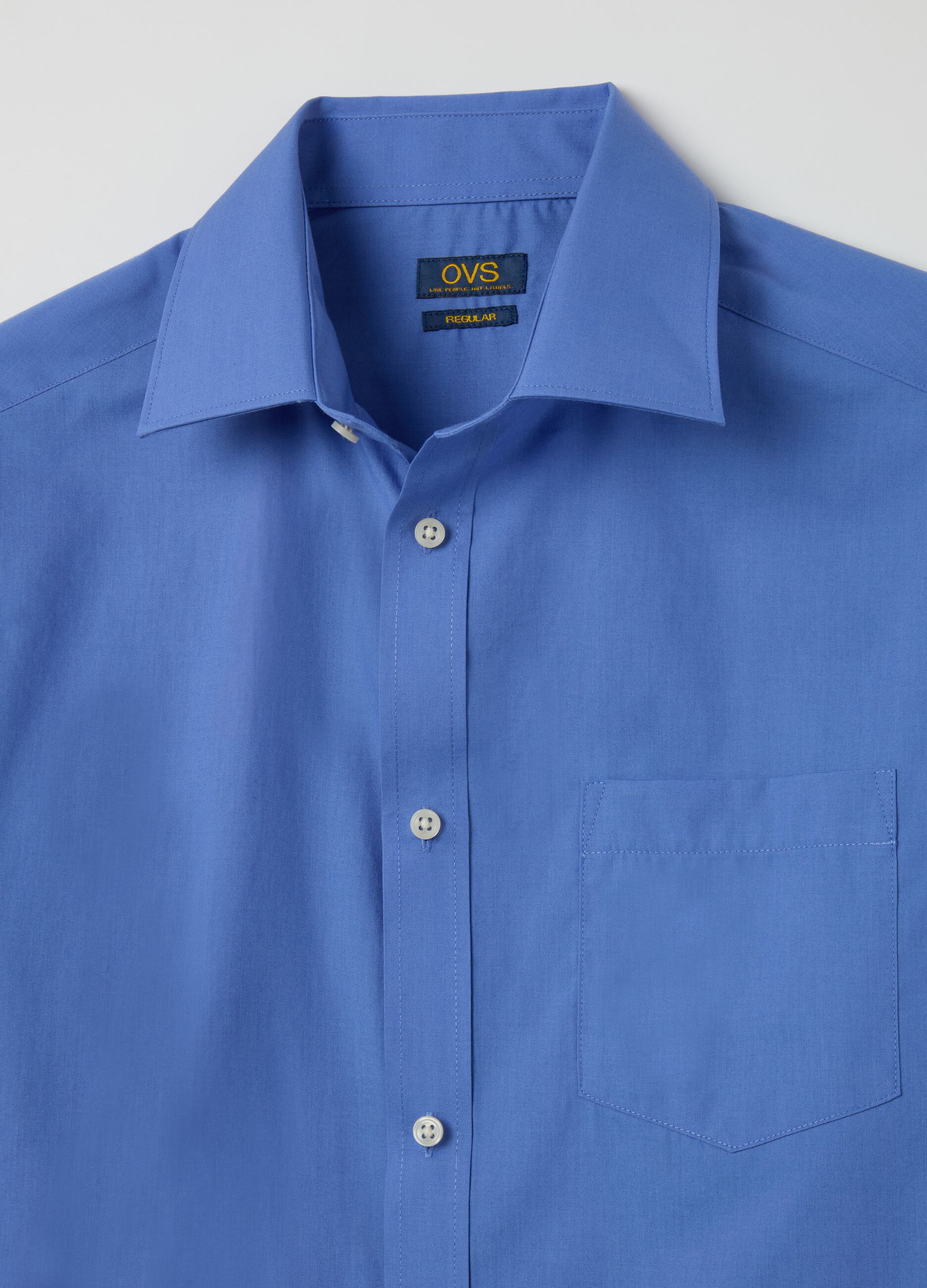 Regular-fit easy-iron shirt with pocket