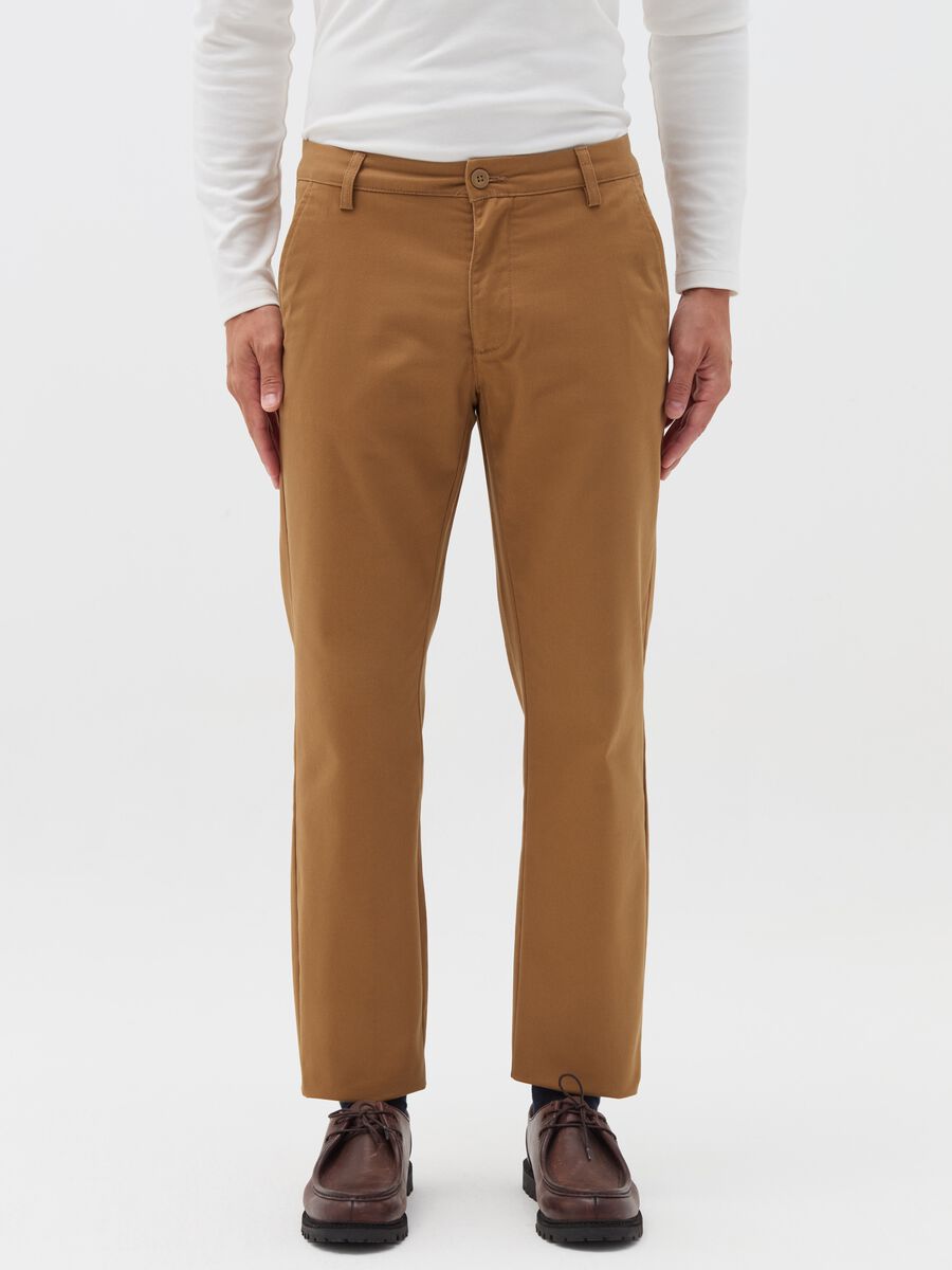 Regular-fit chino trousers_1