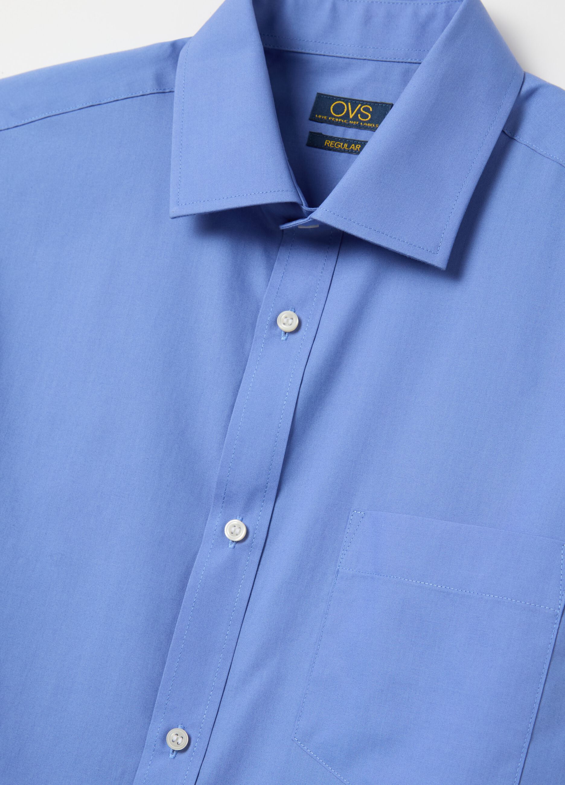 Regular-fit easy-iron shirt with short sleeves