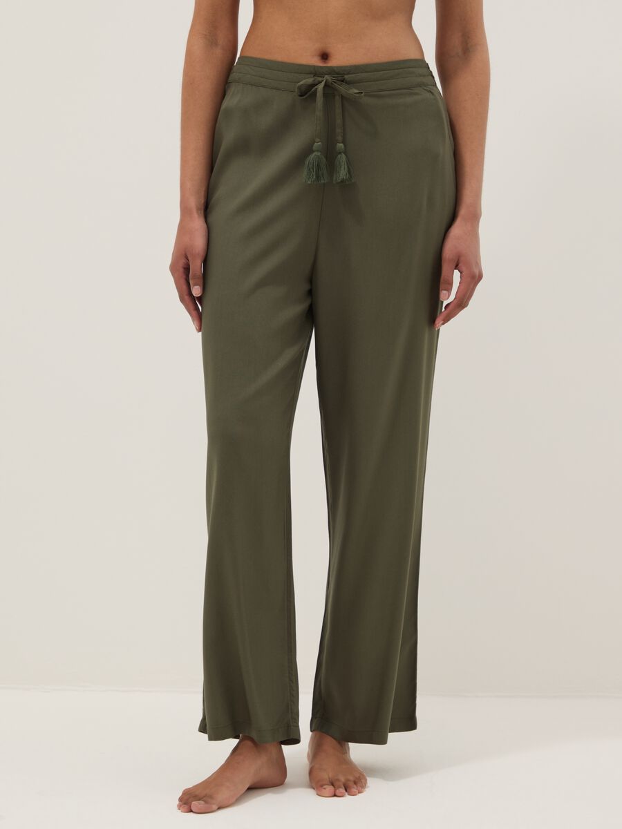 Pantaloni lunghi in pura viscosa verdi_1