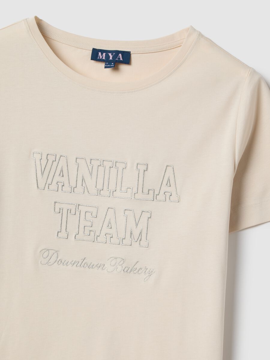 Beige pure cotton regular fit T-shirt with print_5