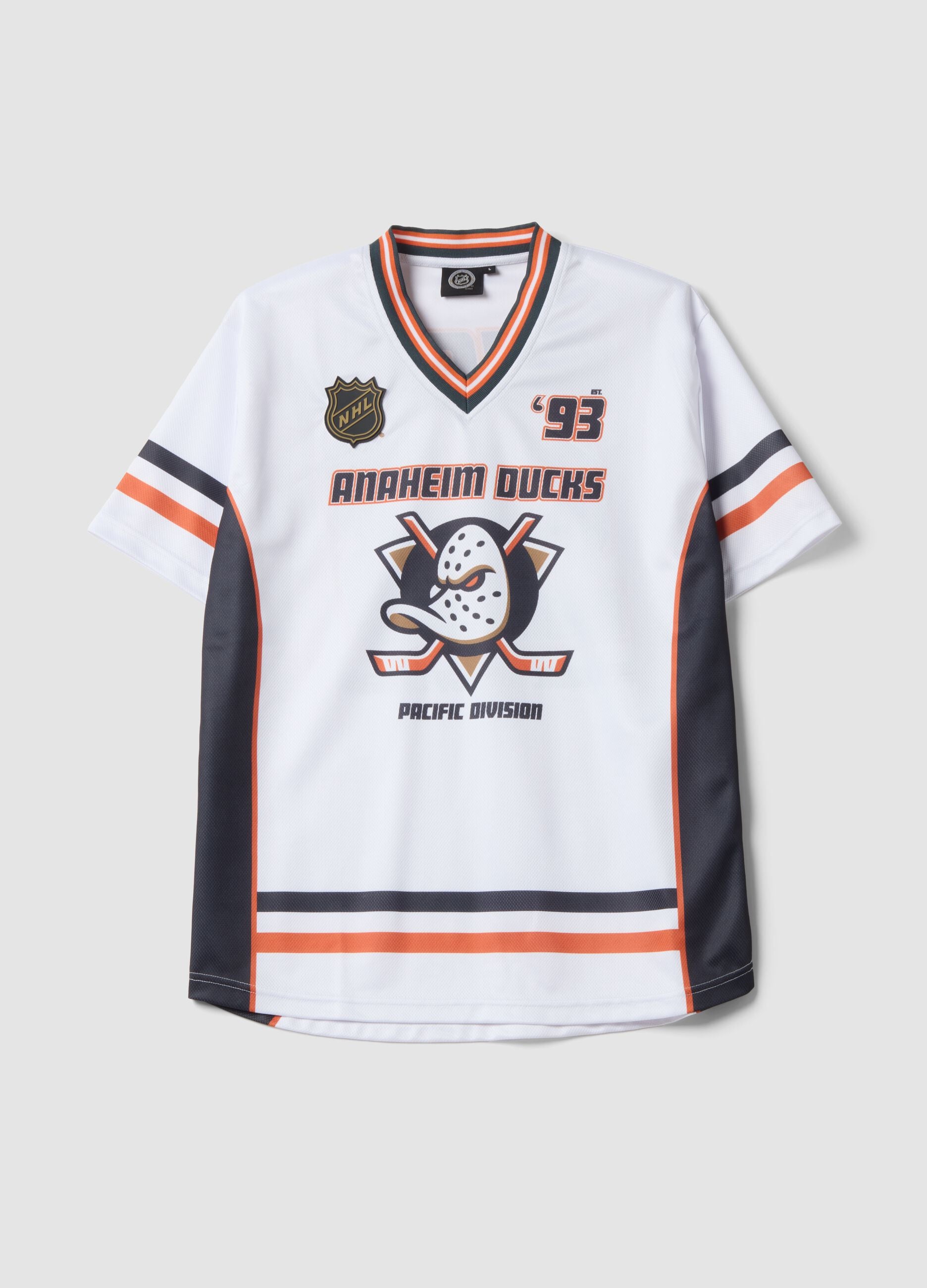 White sports T-shirt with Anaheim Ducks print