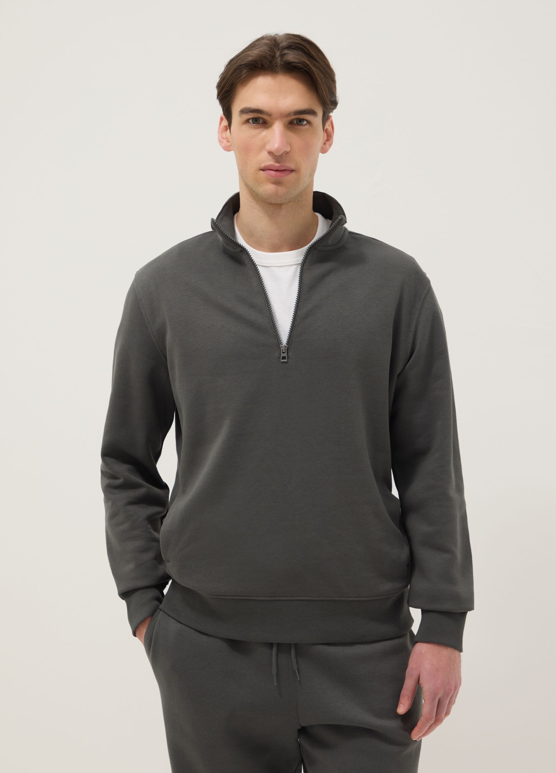 Grey regular fit cotton-blend sweatshirt with half zip