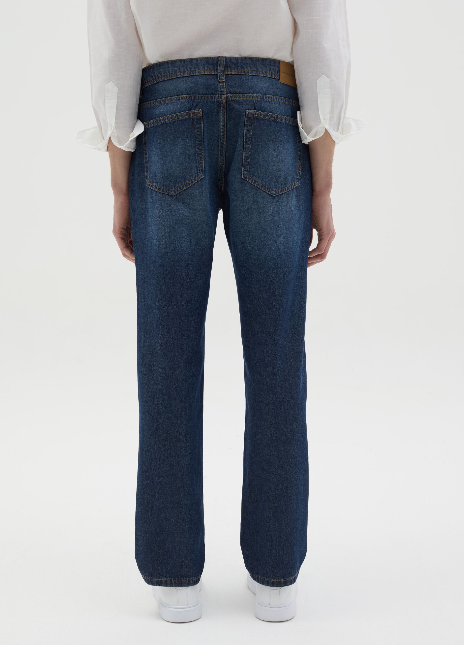 Regular-fit jeans with five pockets