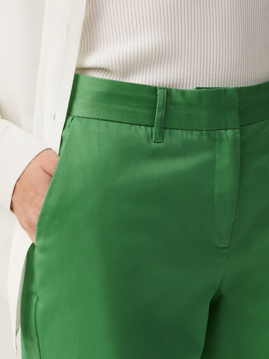 Pantaloni chino in cotone stretch_3