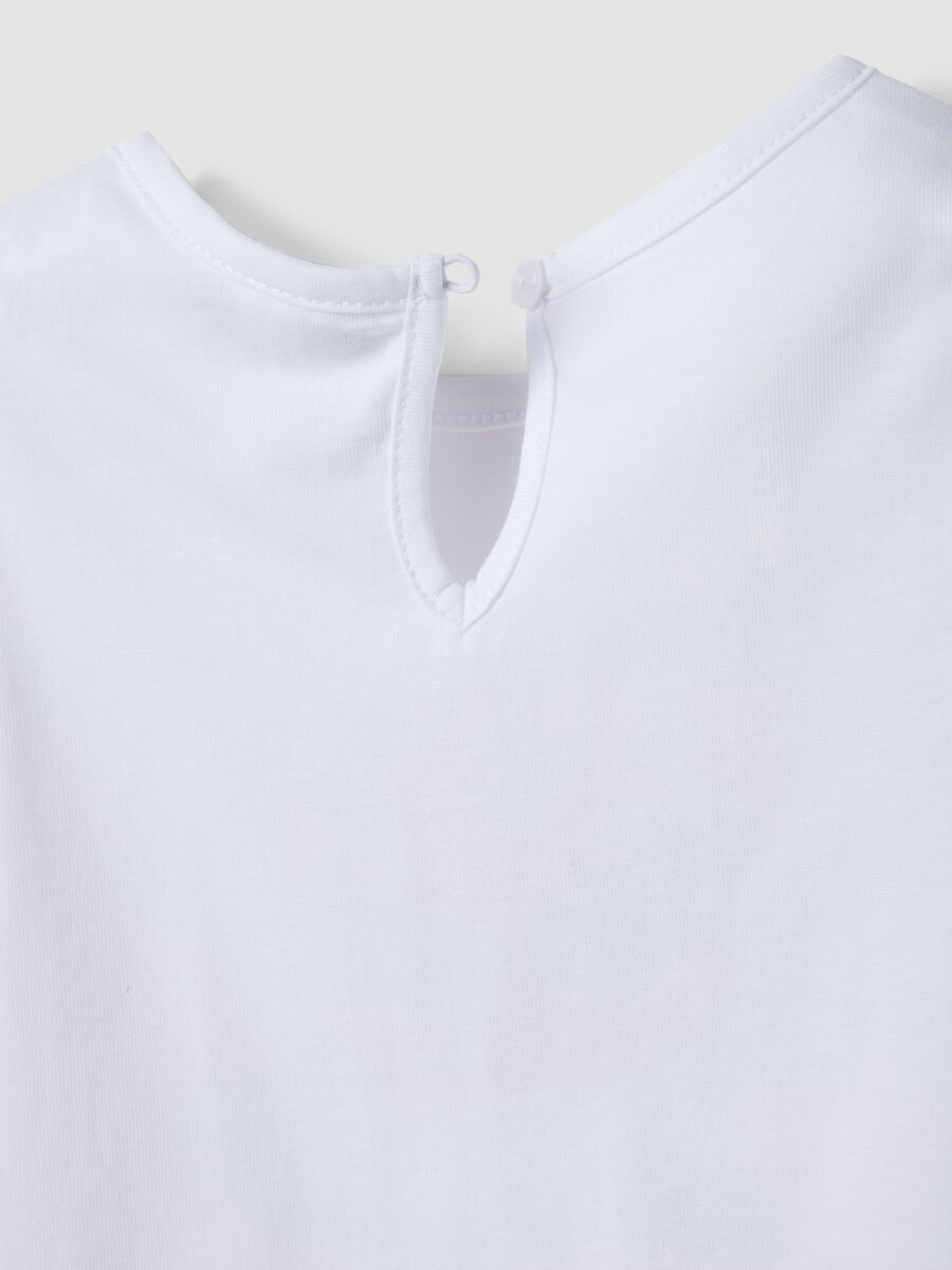 White organic cotton girls&rsquo; tank top with print and frills_3