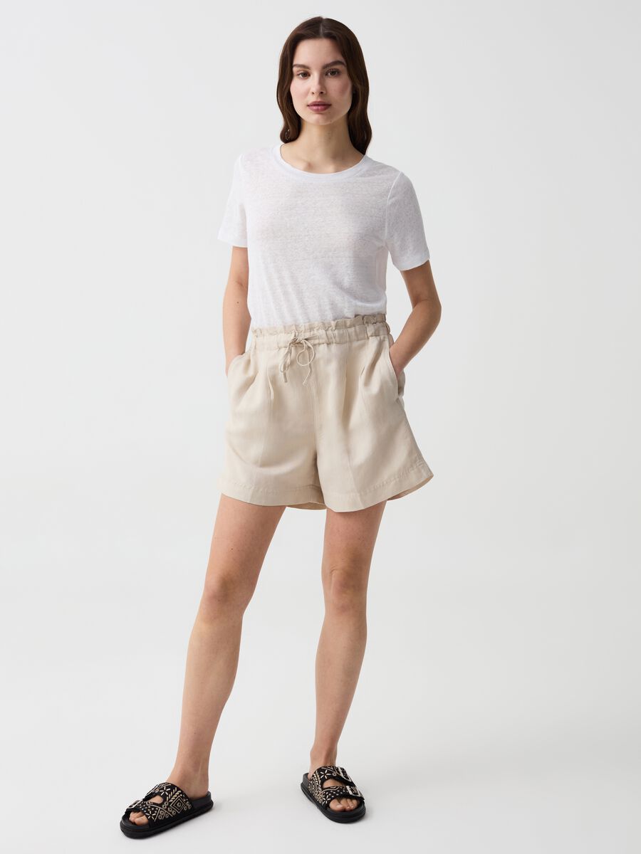 Linen and viscose shorts with darts_0