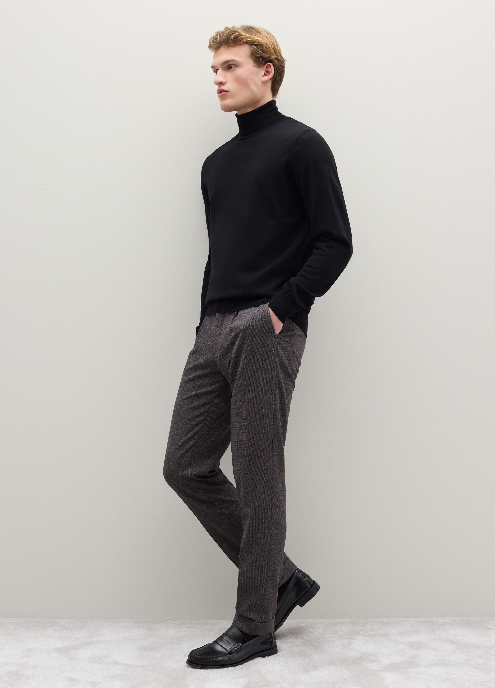 Black Roll Neck Sweater in Pure Merino Wool Regular Fit