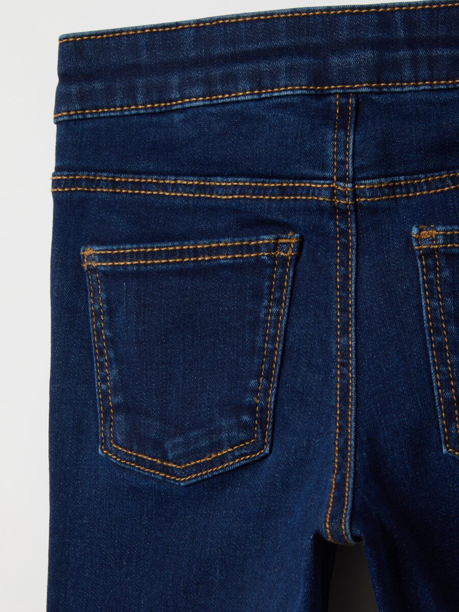 Jeans flare in misto cotone blu regular fit per bambine_3