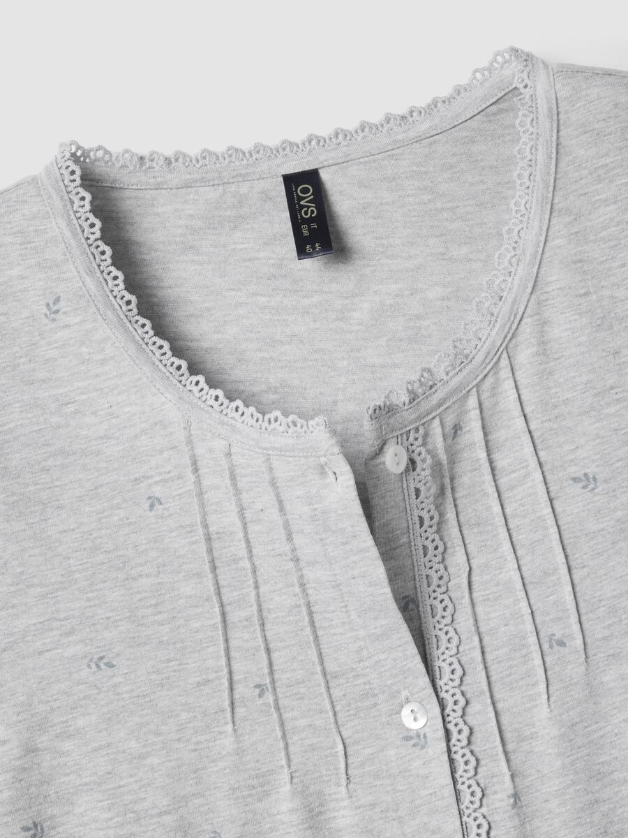 Grey organic cotton blend nightdress with buttons and embroidery_5
