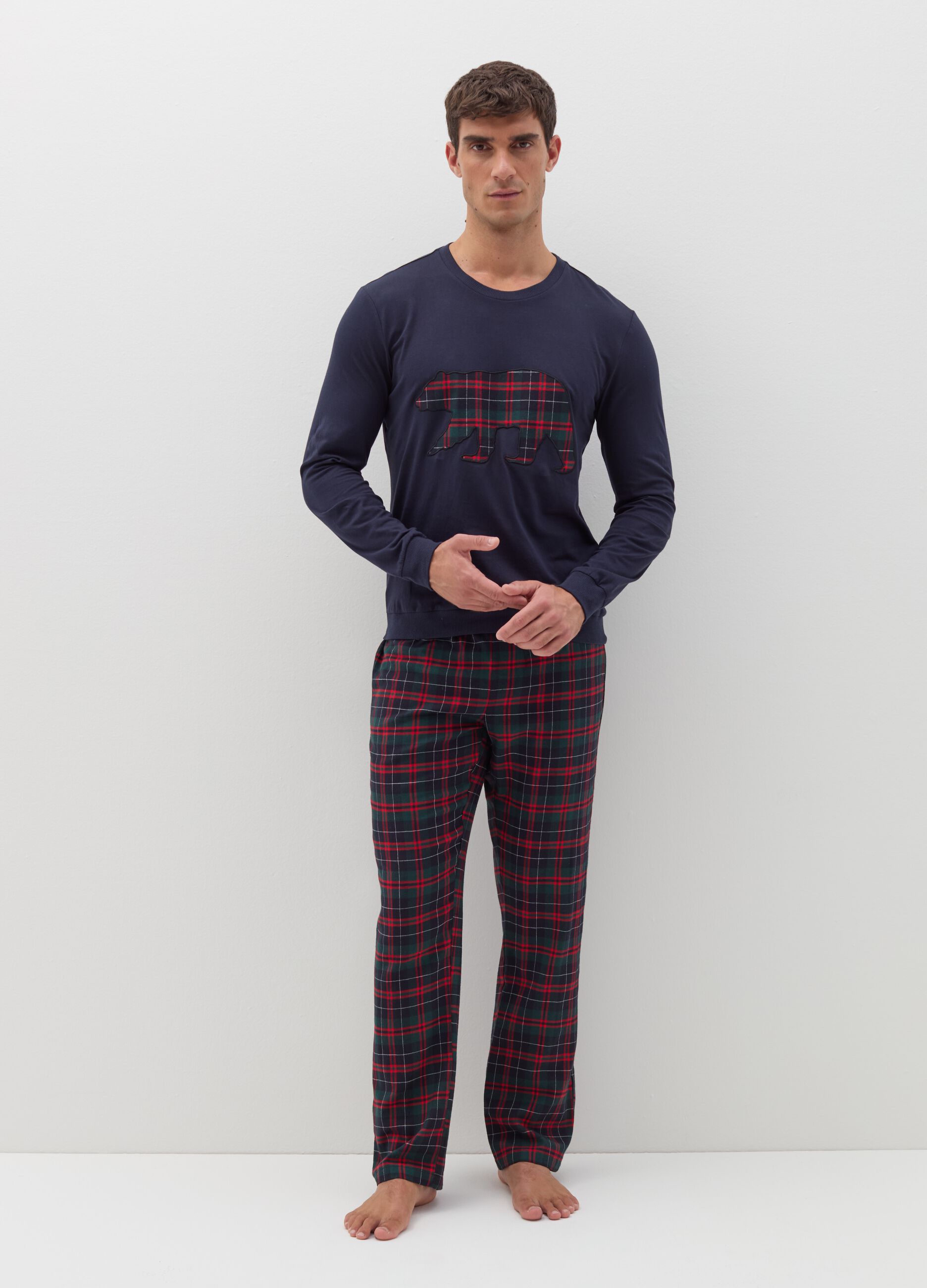 Pyjamas with tartan pattern and animal patch