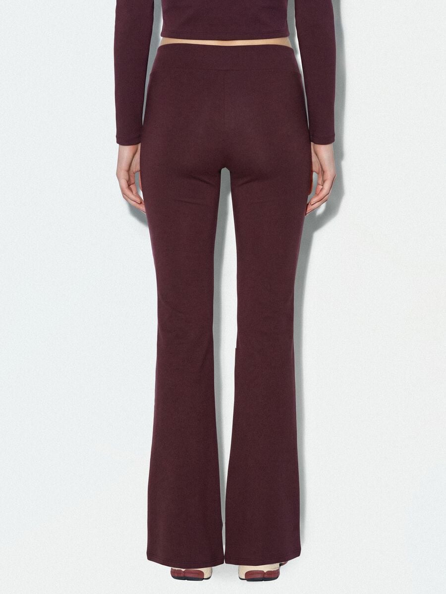 Pantaloni viola flare in modal elasticizzato_3