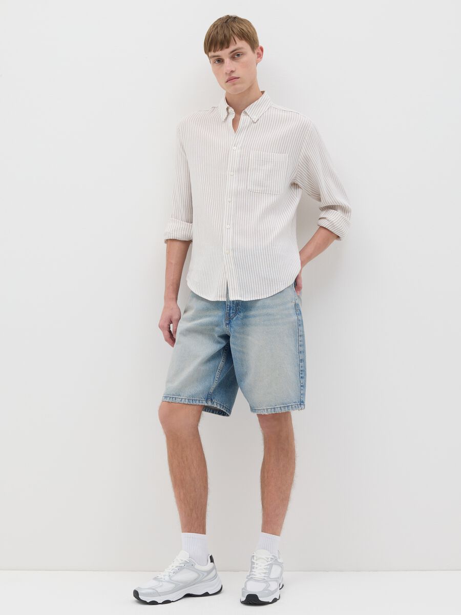 White and beige shirt in striped linen, viscose and cotton_1
