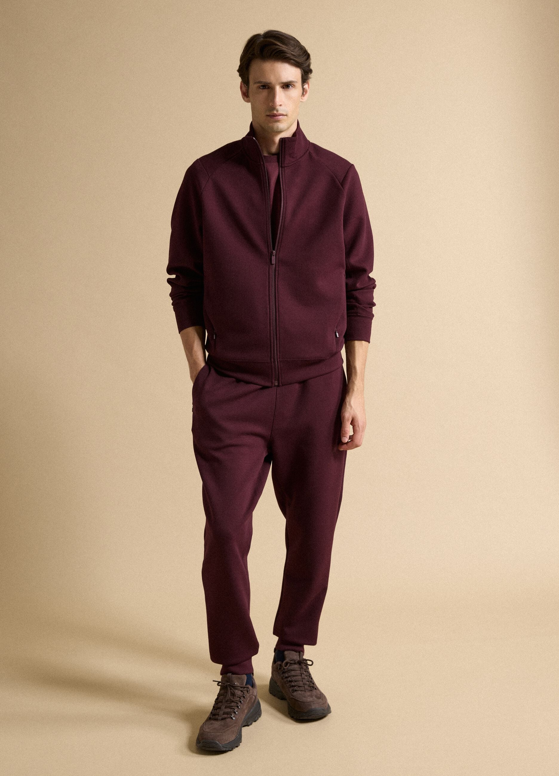 Full-zip rossa con colletto in tessuto elasticizzato Easy Dry regular fit