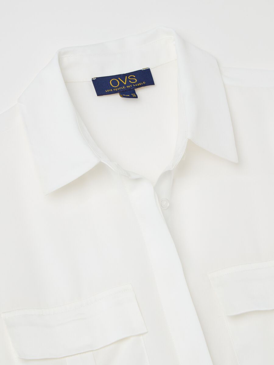 Shirt with satin details_5